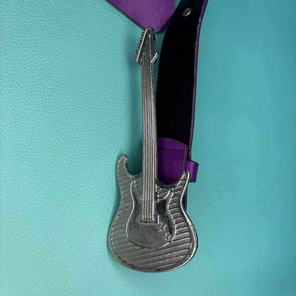 Hannah Montana Vintage Guitar Purple Belt Kids